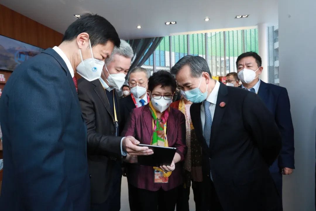 0819132960y0.jpg